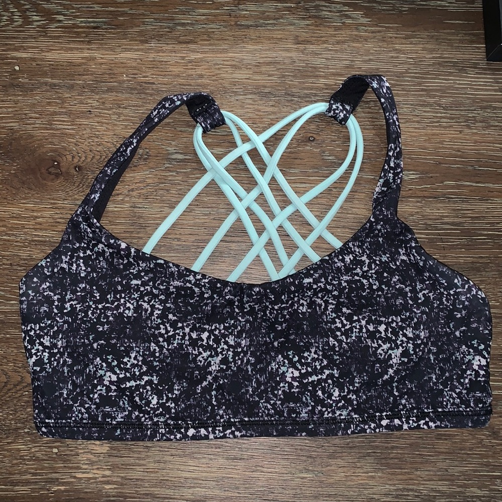 Lulu lemon sports bra